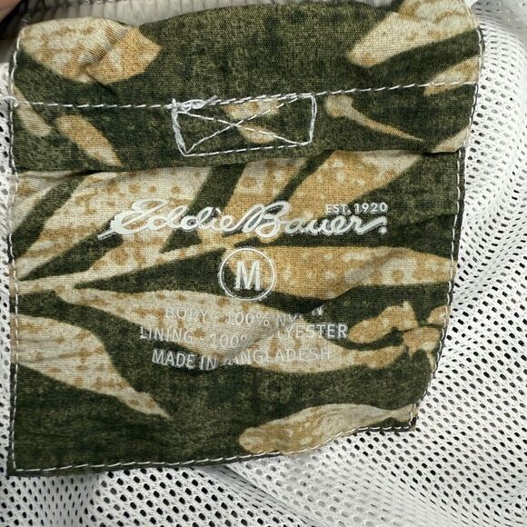 Eddie Bauer Green Floral Swim Trunks Cargo Pockets Drawstring Mesh Lined Sz M - Picture 7 of 10